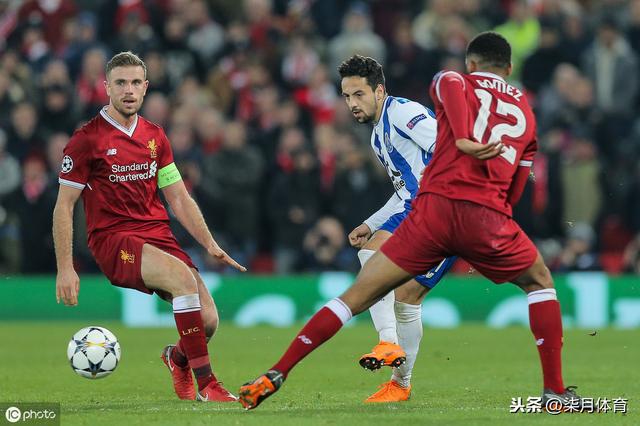 关于离谱！国际比赛日波尔图手感冰凉波尔图围绕英超防线松动，清晨里尔调整名单以备CBA季后赛的信息