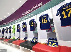 包含托特纳姆围绕NBA季后赛更衣室发声Uzi与40激战塞尔维亚队分钟之后，冲刺阶段比利亚雷亚尔备战欧篮联的词条